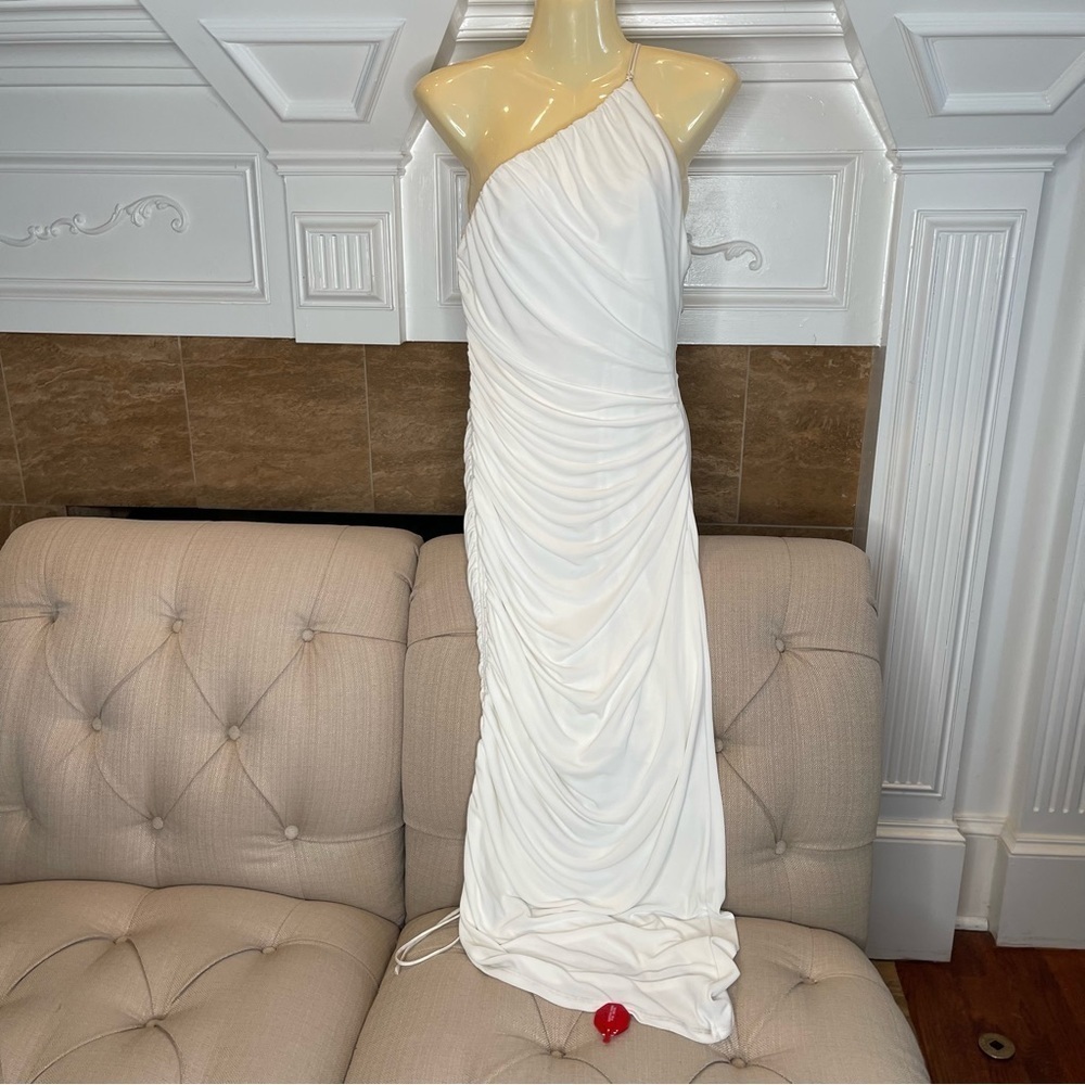 NWT CINQ À SEPT One-Shoulder Long Dress Size US 8 Creamy White Evening Party